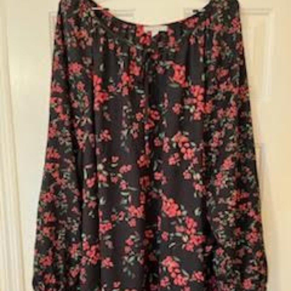 4X  The Woman within floral print